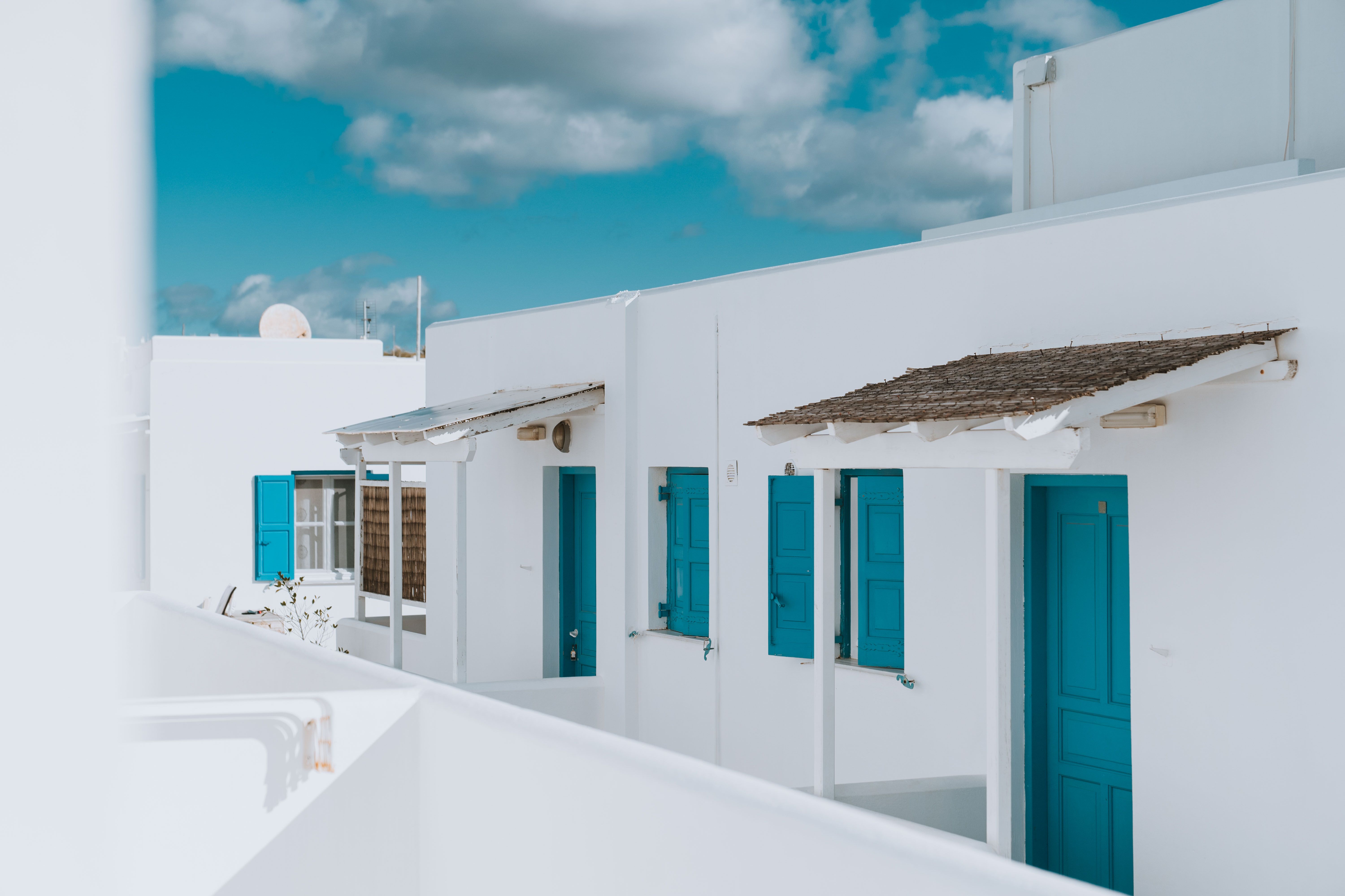 Coralli Apartments for up to 4-6 guests at extremely reasonable prices Only 80m from Livadakia Beach in Serifos Aegean island 
